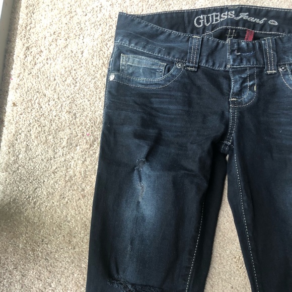 GUESS Skinny Jeans - Picture 4 of 7